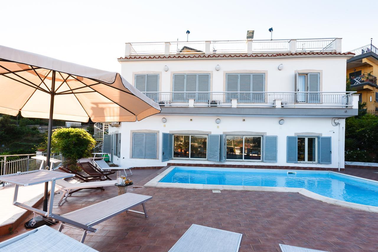 פוזולי Villa Emilia מראה חיצוני תמונה